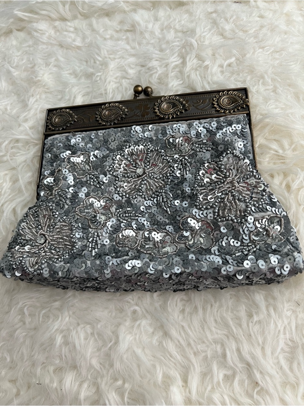 VINTAGE Silver Sequin Evening Clutch with chain